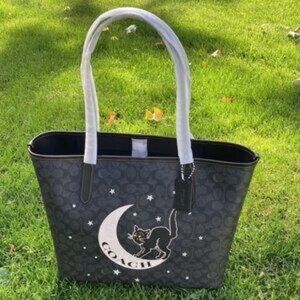 Coach City Tote Signature Canvas With Halloween Cat Graphic Black